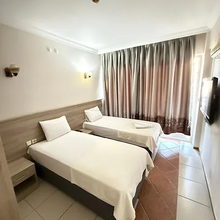 Ξενοδοχείο Gueldal 3*